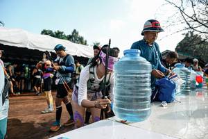 BIB: 
                            <button type="button" onclick="openModal(25639971)" class="btn btn-primary btn-sm float-right btn-popup" data-toggle="modal" data-target=".modal-high-quality">
                        <i class="fas fa-shopping-cart"></i> Add to Cart
                    </button>
                                            <button type="button" onclick="isThisMe(25639971, true)" class="btn btn-success btn-sm float-right btn-popup btn-isme hidden" data-toggle="tooltip" data-placement="bottom" title="นี่คือรูปของคุณใช่ไหม คลิกที่นี่เพื่อเอาเข้าอัลบั้ม">
                        <i class="fas fa-plus"></i> Add to album
                    </button>
                    <button type="button" onclick="isThisMe(25639971, false)" class="btn btn-warning btn-sm float-right btn-popup btn-isnotme hidden">
                        <i class="fas fa-ban"></i> Remove from album
                    </button>